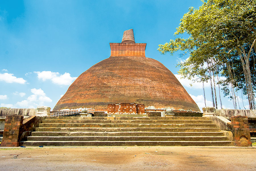Best Places to Visit in Anuradhapura
